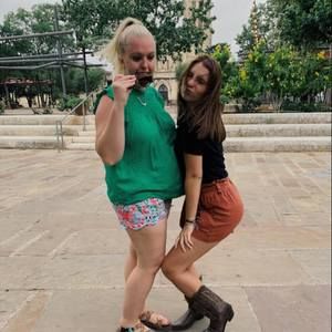 Meet your Posher, Sierra